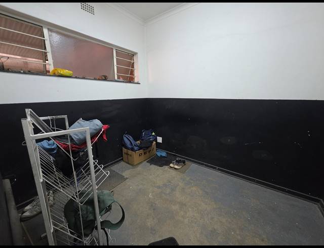 440M² WAREHOUSE TO LET IN WADEVILLE